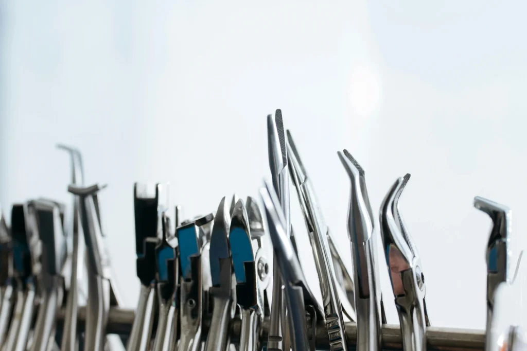 Root Canal vs. Dental Extraction